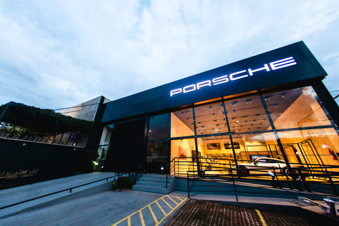 Porsche estreia em Uberlândia com lançamentos e clássicos da marca
